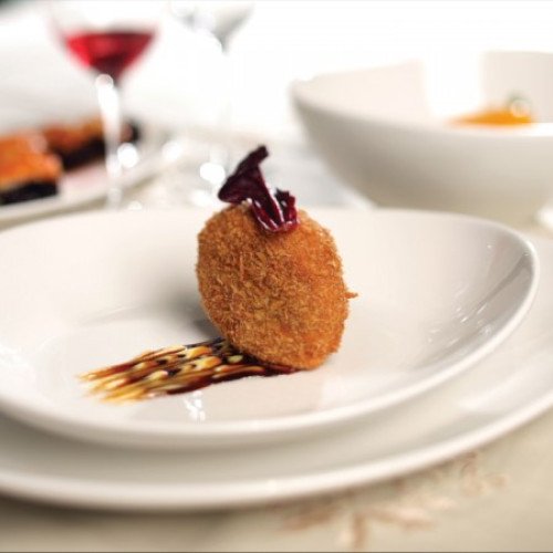 Cameo 710-G130 Ovation Egg Shape Plate, 13-5/16 inch, White Ceramic – 12 each