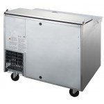 Dukers DPP44 44-1/4 inch Refrigerated Pizza Prep Table