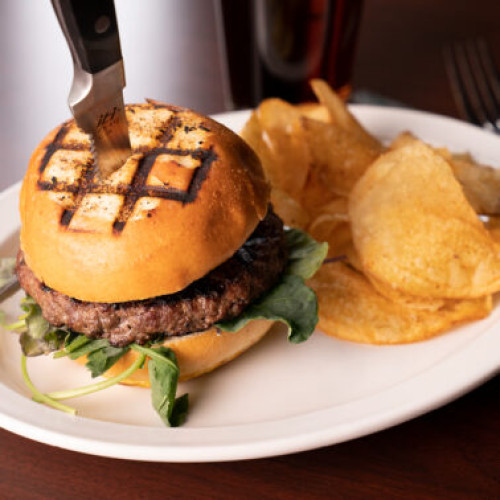 ITI Brighton™ BR-16 10-3/8 inch Narrow Rim Round Plate, European White, Porcelain, 24 each