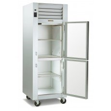 Traulsen G11000 Dealer Choice 29-7/8(w) inch Top Mount Reach-In Upright Refrigerators, (2)Half Glass Swing Door(s), Hinged Right, 23.67Cu.ft, (3)Shelve(s), Casters, 1/4hp, 115v/60/1-ph, ETL Listed, Energy Star