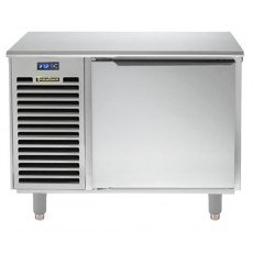 Traulsen TU044HT Spec-Line 44(w) inch Full-Size Undercounter Refrigerator, (1)Solid Swing Door(s), Right Hinged, 9.8Cu.ft, (2)Shelve(s), 1/4hp, 115v/60/1-ph, ETL Listed, Energy Star