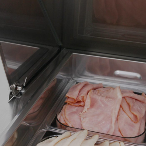 Turbo Air M3 Series MST-28-12-N Refrigerated Sandwich Prep Tables, Mega Top, 27-1/2(w) inch, (1)Solid Door(s), 8Cu.ft, (12)Pan(s), (1)Shelve(s), 1/5hp, Casters, 115v/60/1-ph, ETL Listed